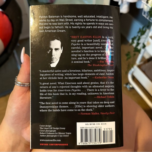 American Psycho by Bret Easton Ellis - Picture 2 of 3